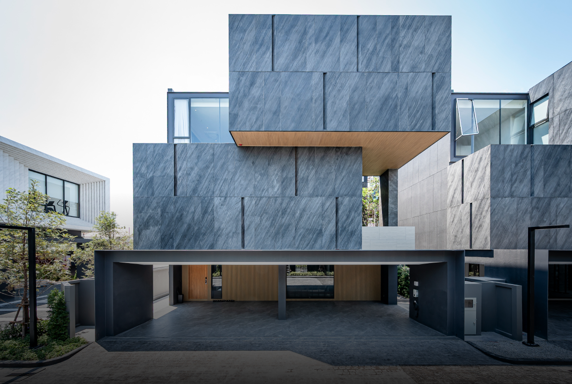 MOTIF SUKHUMVIT-BANGNA